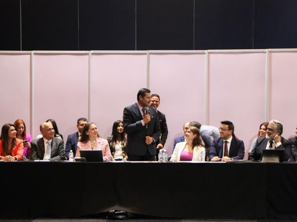 Gobierno de Puebla impulsa seguridad metropolitana a través de digitalización en foro legislativo
